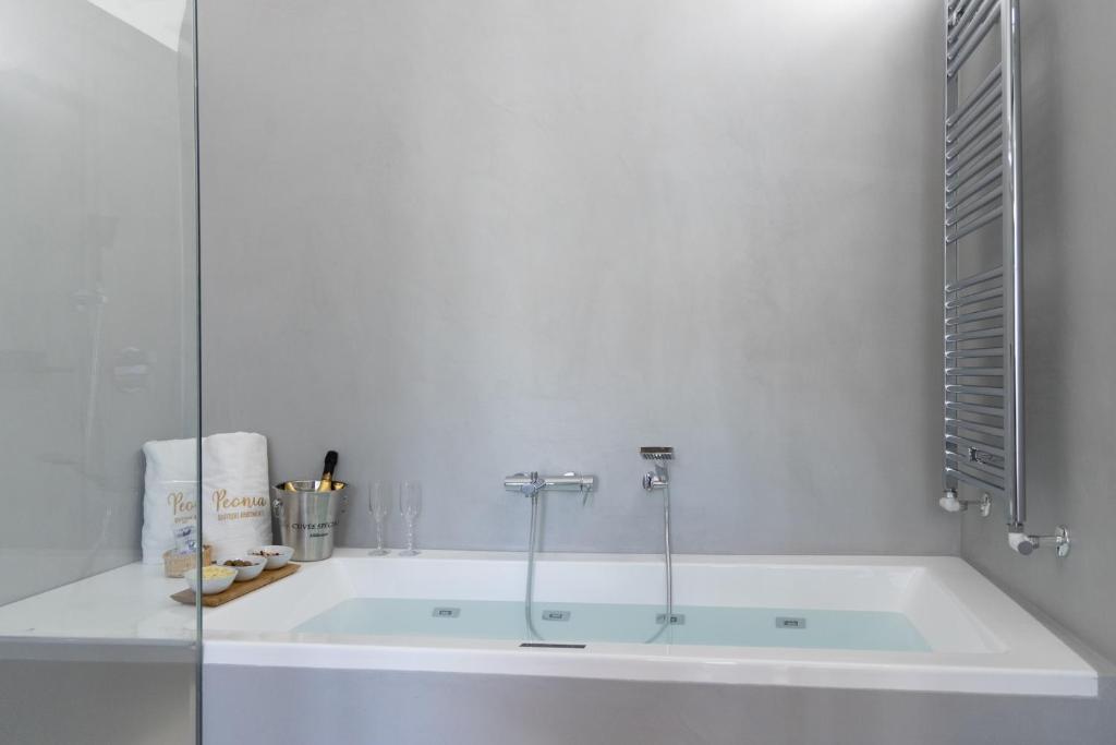 Peonia Boutique Apartments - 17