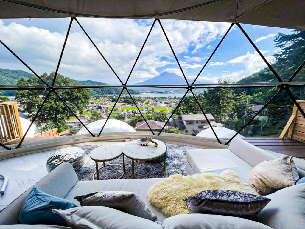 Příroda nedaleko luxury tent