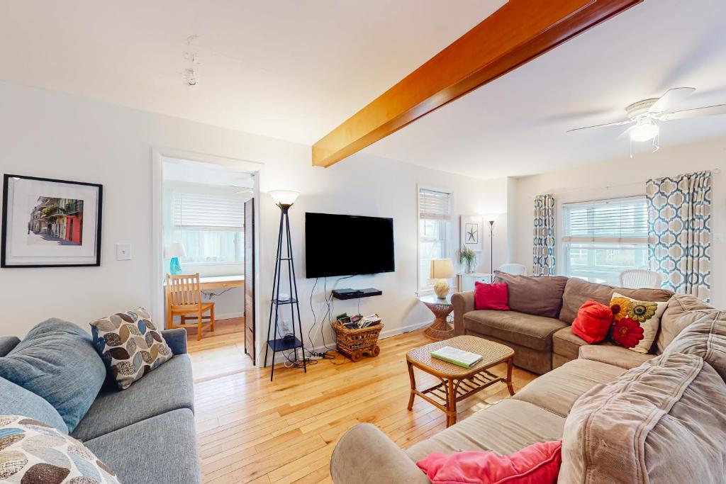 Town of Rehoboth 20 Delaware Ave, 레호보스비치 – 2023 신규 특가 Town Of Rehoboth 20 Delaware Ave, 레호보스비치 – 2023 신규 특가