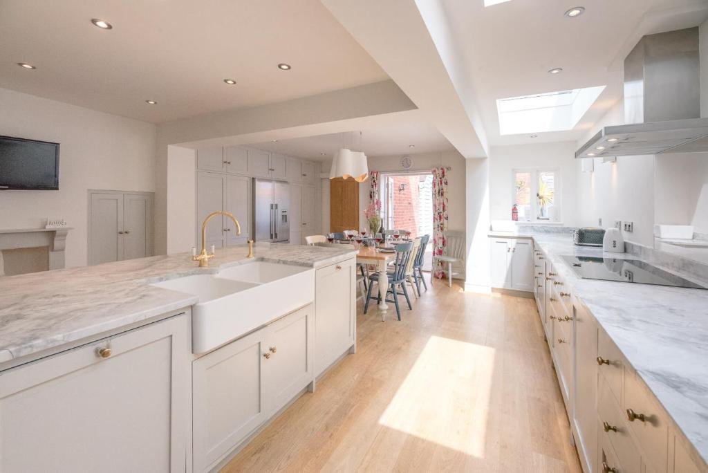 The Pink House in Southwold 8