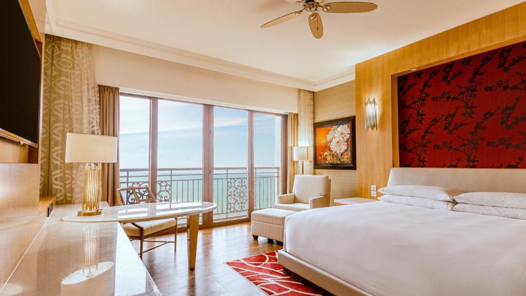 Phòng Cổ Điển Grand Có Giường Cỡ King Nhìn Ra Biển