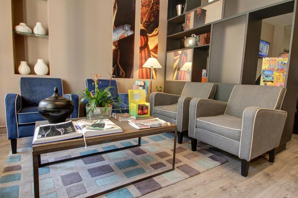 Hôtel Cecyl Reims Centre - Resim 7