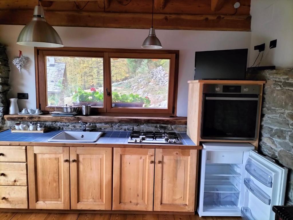 Cucina o angolo cottura di Baita del noce