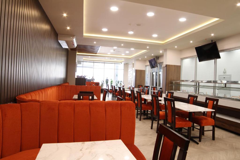 Restaurace v ubytování SM HOTEL Plus