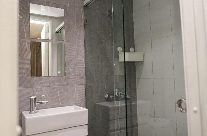 Residencial Frank I - Appartement D'une Chambre