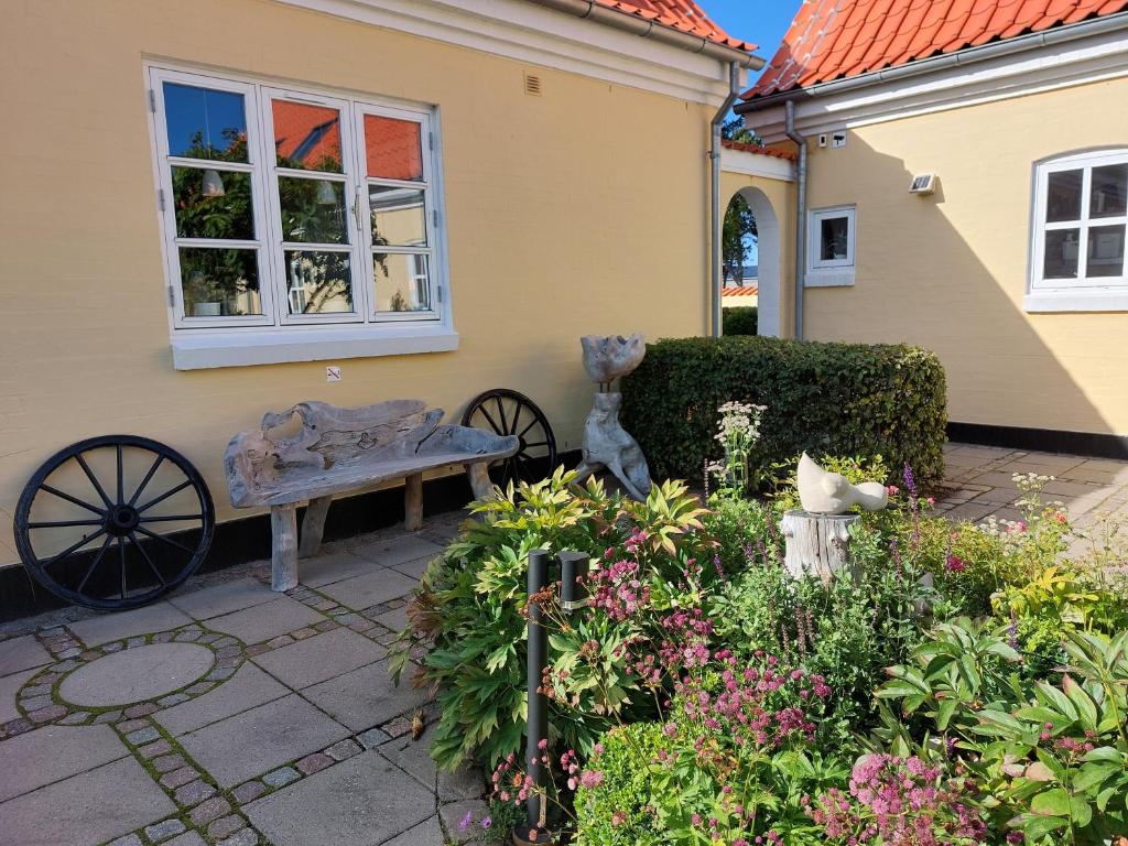 Zahrada ubytování Toftegården Guesthouse - Rooms