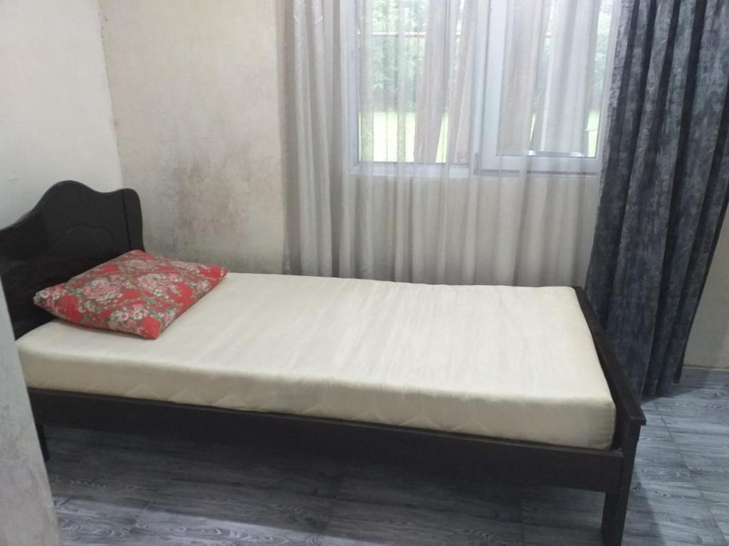 Postel nebo postele na pokoji v ubytování Family Hotel "Big House"