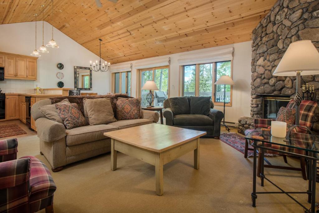 JHRL - Teton Pines Townhome #21 - Housity