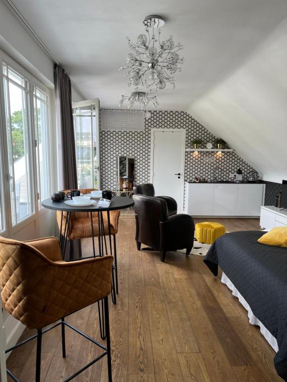 Posezení v ubytování Rooftop terrace suite