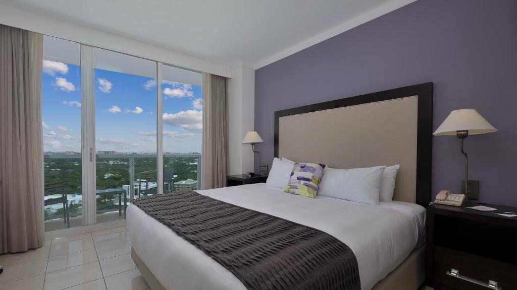 Hotel Arya BW Premier Collection - Chambre King Avec Vue Sur La Ville Et Balcon