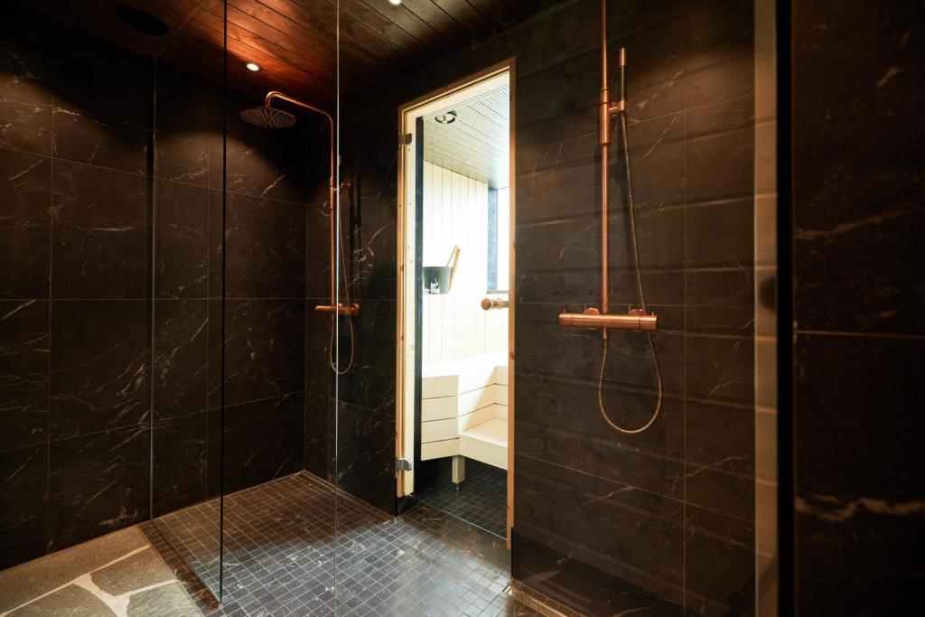 Ванная комната в VALO Ice Cube Villas