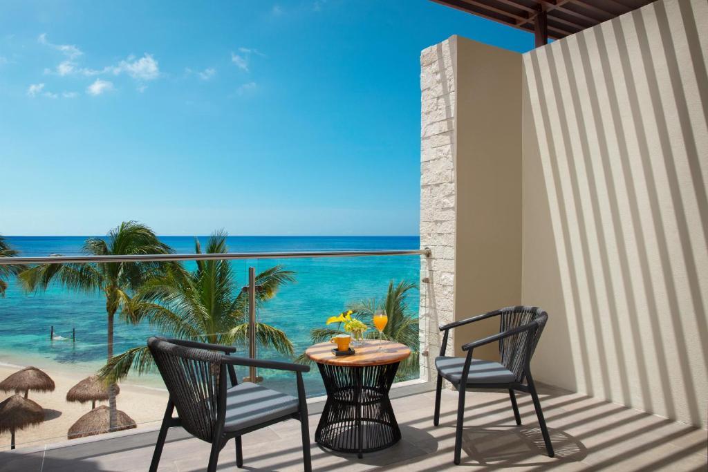 Dreams Cozumel Cape Resort & Spa - Preferred Club Jr Suite Frente Al Mar Camas Dobles