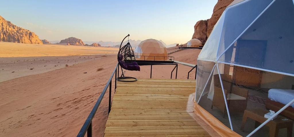Příroda nedaleko luxury tent