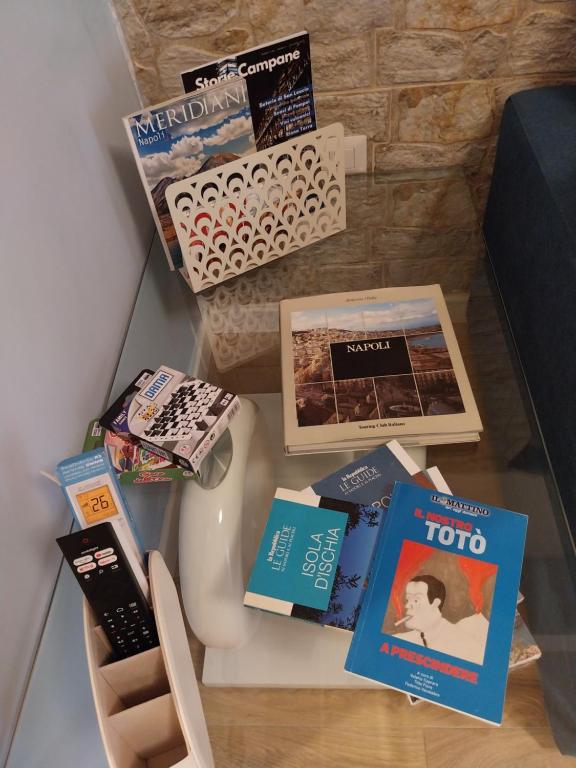 Zdjęcie z galerii obiektu Fra&Fra's home nel cuore del centro storico di Napoli w mieście Neapol