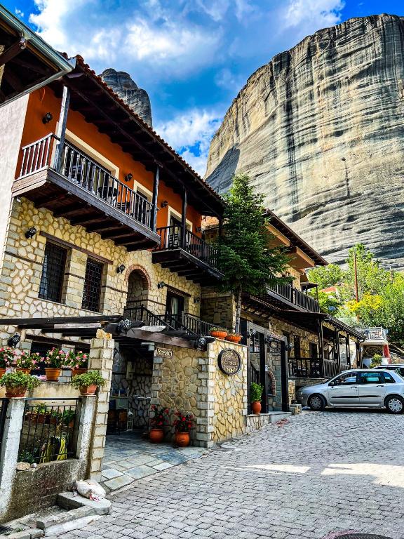 Το κτήριο όπου στεγάζεται  ο ξενώνας