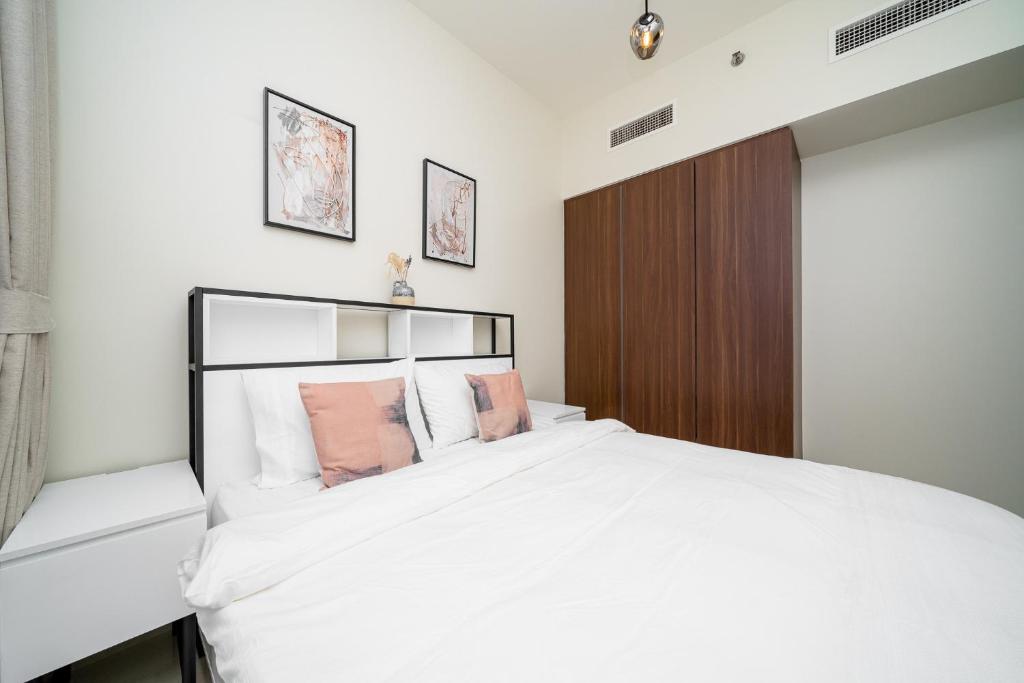 Fotografie z fotogalerie ubytování ALH Vacay - Amazing 1 Bedroom in Vera Residence v Dubaji