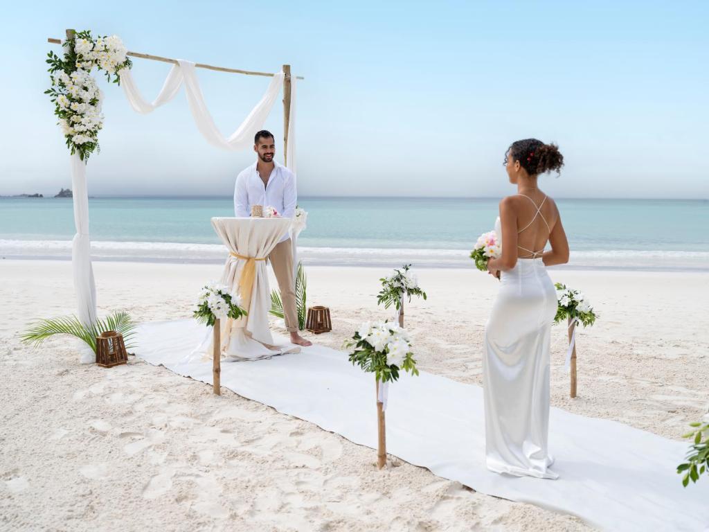 Hosté ubytování Acajou Beach Resort