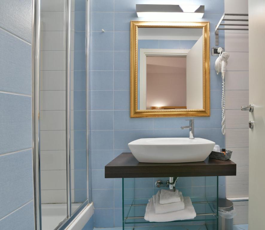 Hotel Le Chevalier - 5