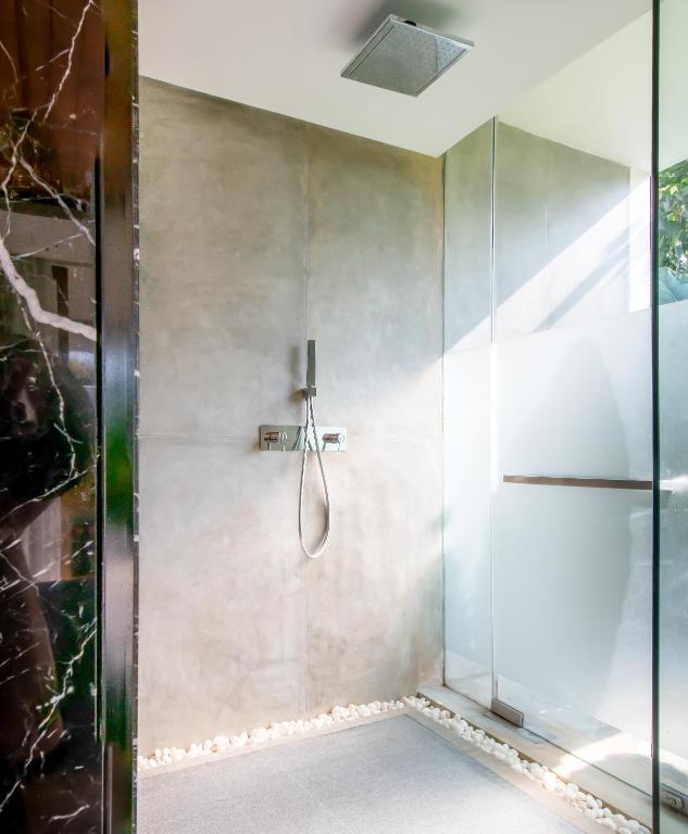 Koupelna v ubytování Haritha Villas & Spa