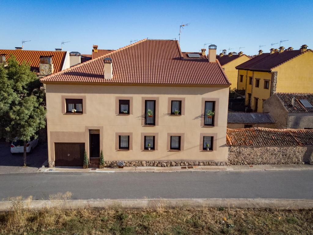 Budova, v ktorej sa dovolenkový dom nachádza