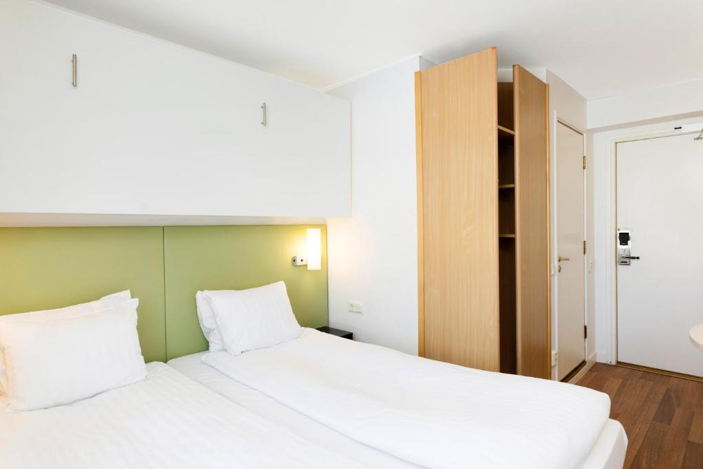 
Good Morning Triple Room
