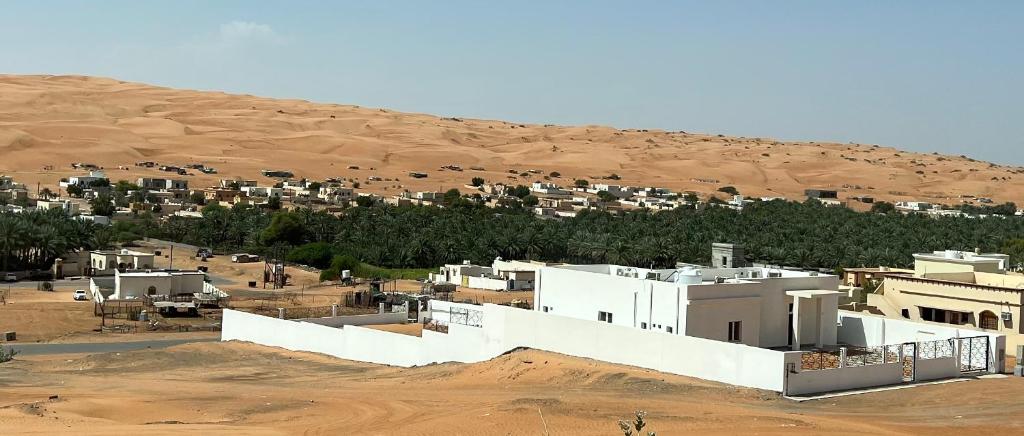 Gallery image of maison de la lune in Al Raka