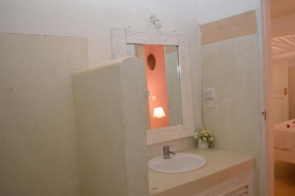 Pole Pole Beach House - Salle De Reine Standard