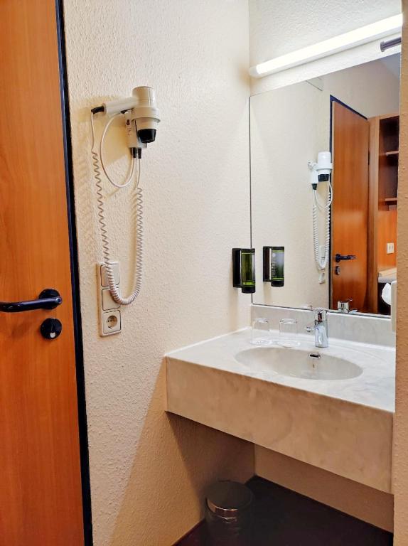 Koupelna v ubytování ACHAT Hotel Chemnitz
