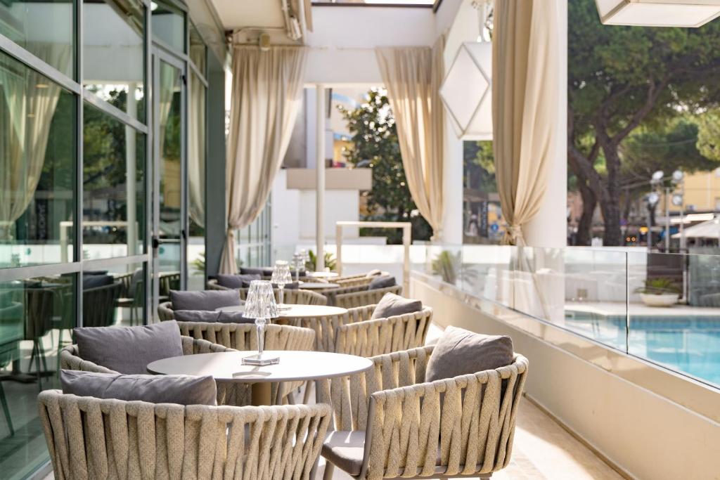 Bazén v ubytování Hotel Continental nebo v jeho okolí