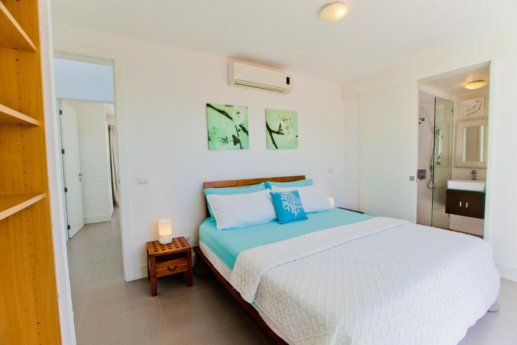 Dream Punta Cana Beachfront Apartment - 4-Bedroom Penthouse with Rooftop BBQ & Ocean Views - Appartamento Con Vista Mare