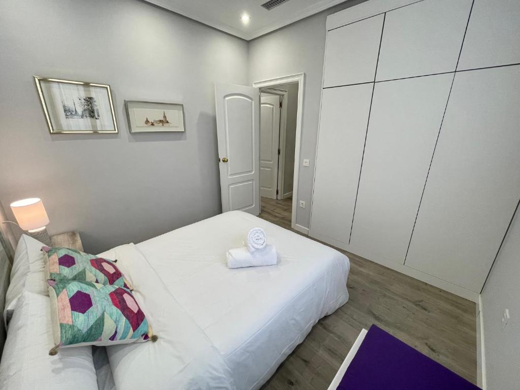 Fotografia z galérie ubytovania Brocense Centro 2 habitaciones v destinácii Salamanca