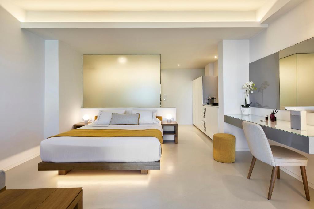 Alti Santorini Suites - Caldera View - 3