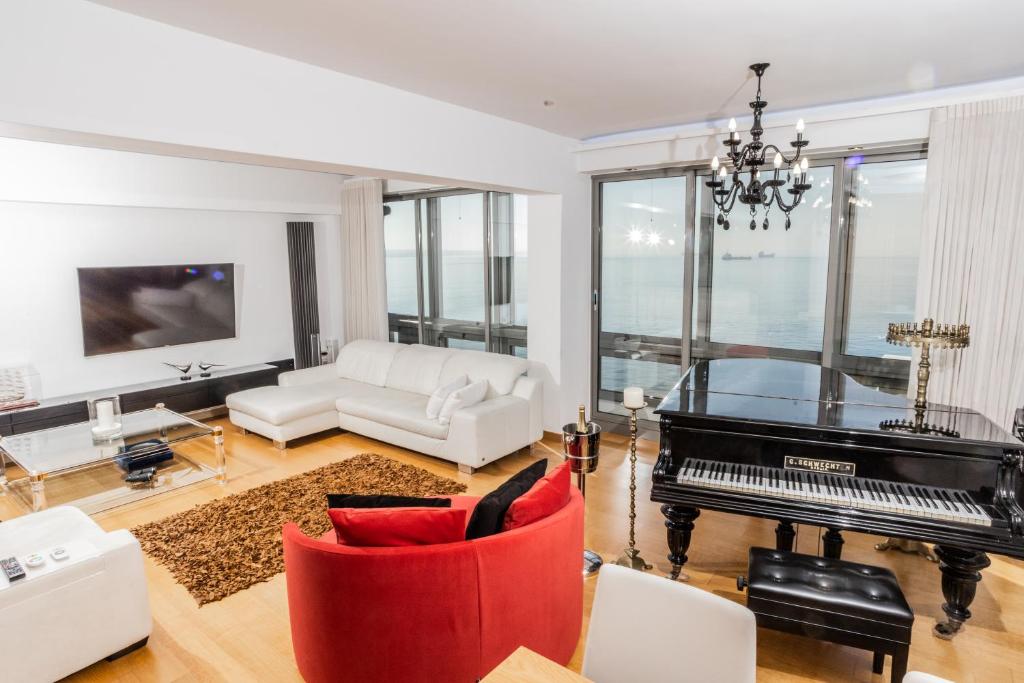 Fotografia z galérie ubytovania Niblue Seaview Apartment v Solúne