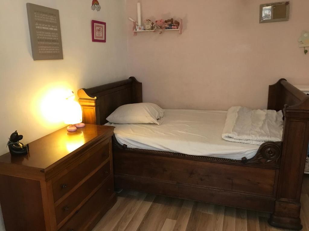 Posteľ alebo postele v izbe v ubytovaní Maison, 2chambres, gde terrasse, prox SNCF, friche et Vieux Port