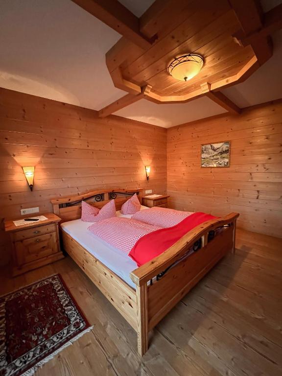 Postel nebo postele na pokoji v ubytování Fürstenhof