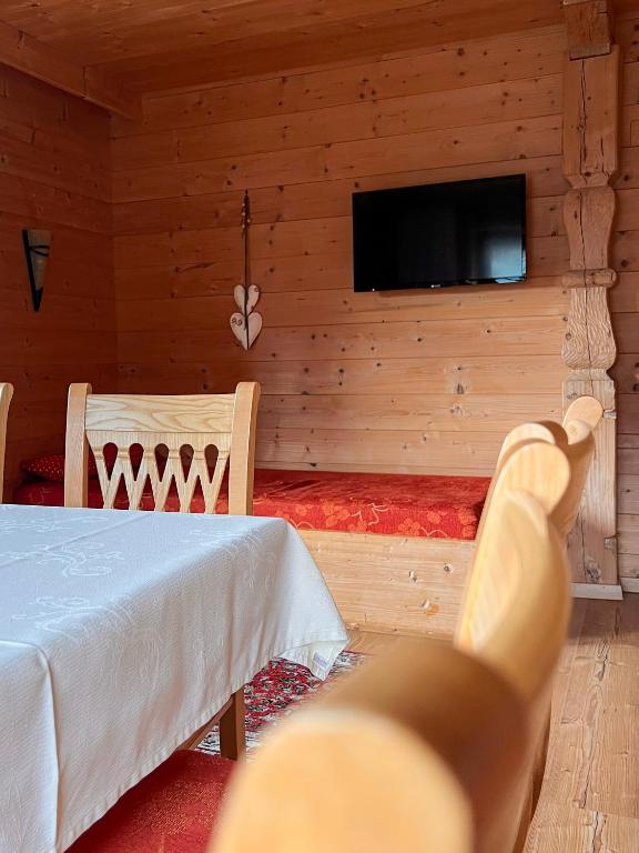 TV a/nebo společenská místnost v ubytování Fürstenhof