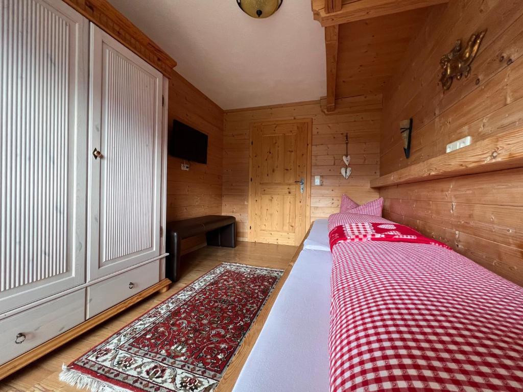 Postel nebo postele na pokoji v ubytování Fürstenhof