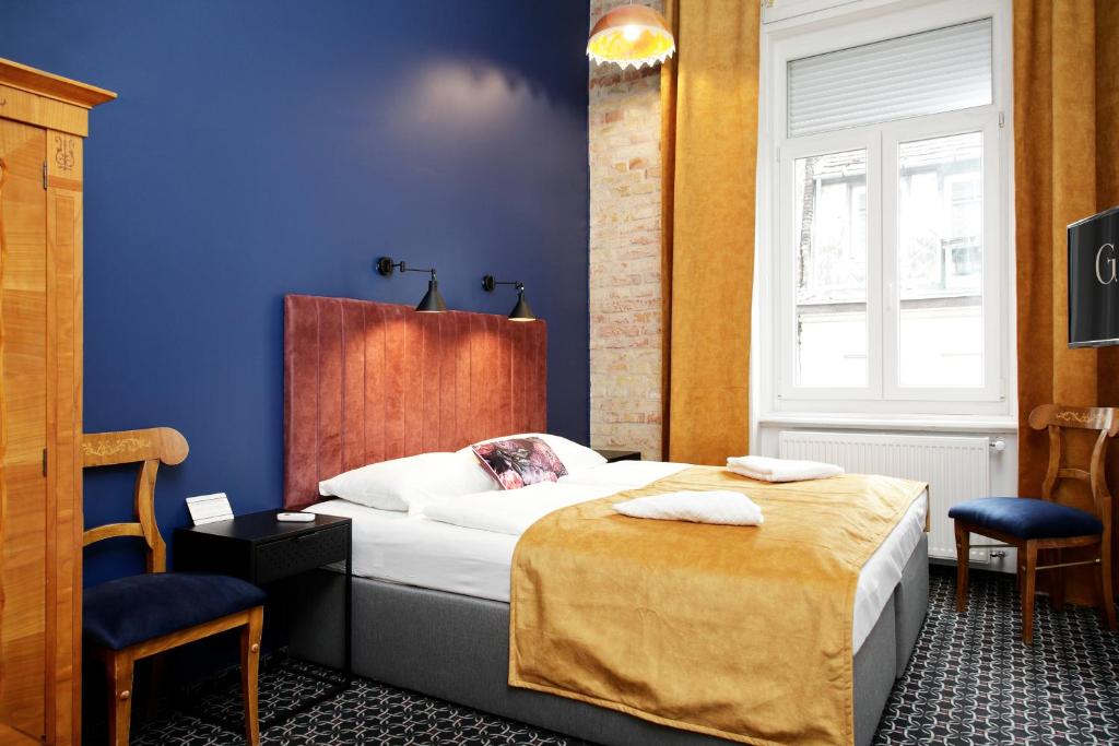 Giselle Vintage Doubles - Adults Only - Resim 20