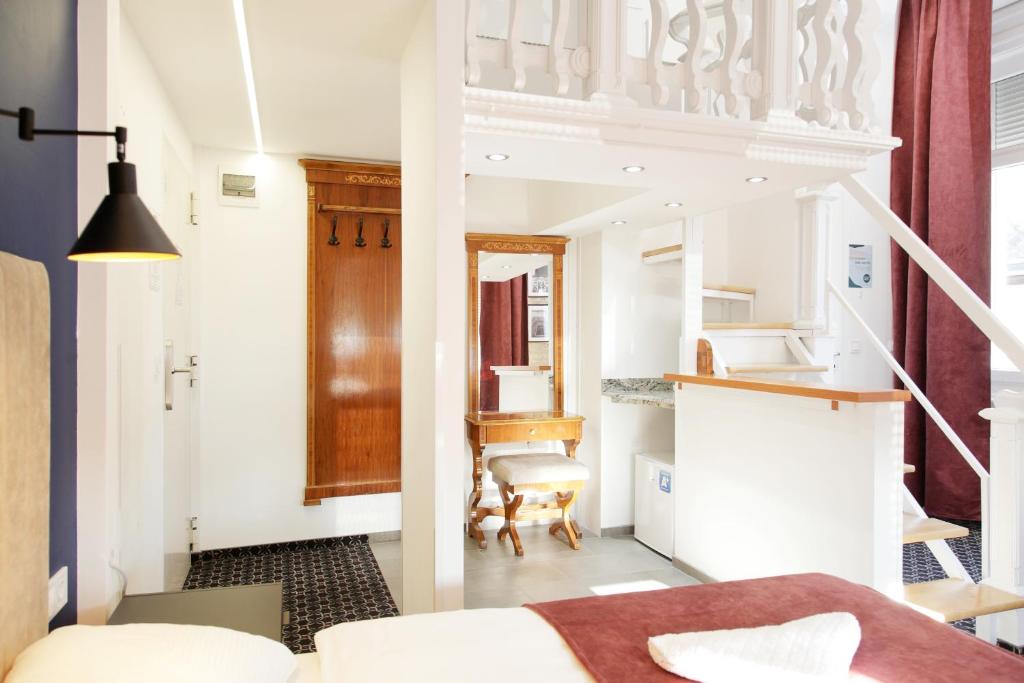 Giselle Vintage Doubles - Adults Only - Resim 37