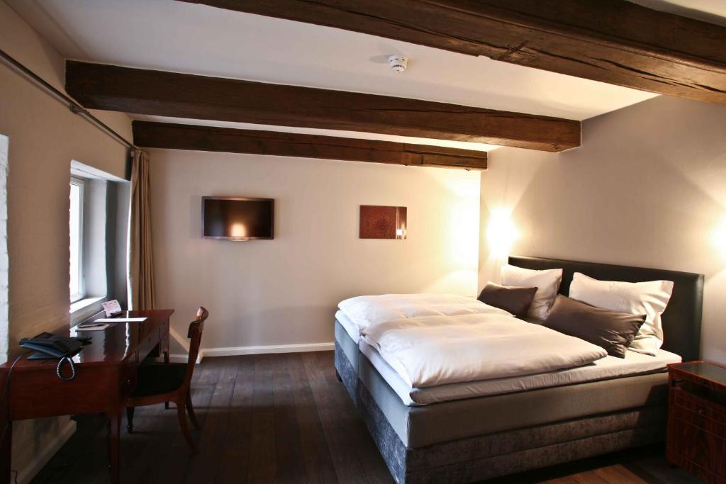 Hotel Anno 1216 - 11