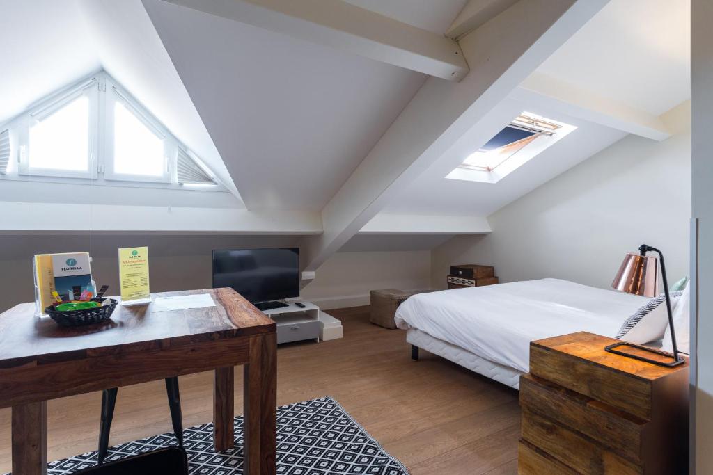Florella Jean Jaures Apartment - Studio