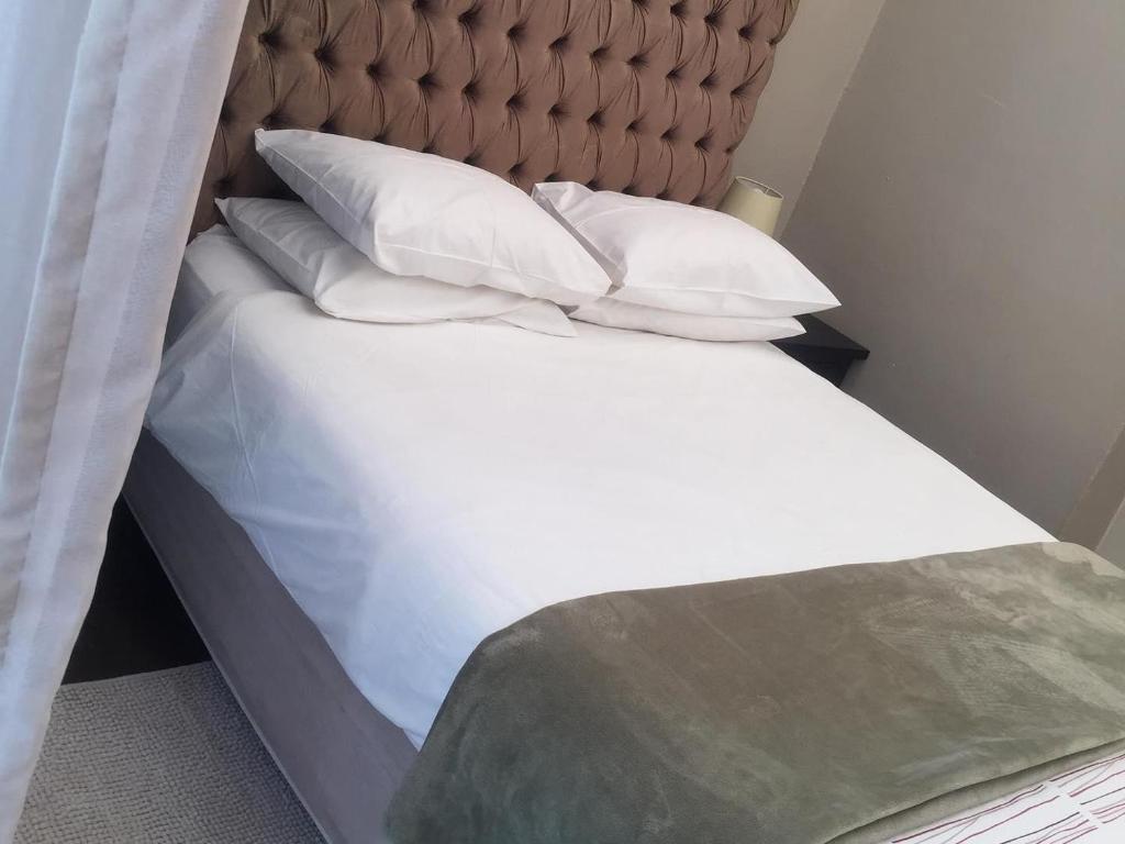 Toro Guest House - Комфорт семейный номер