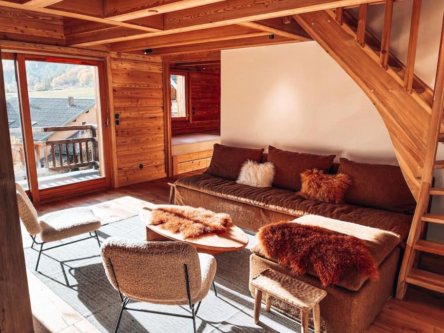 Posedenie v ubytovaní La Cabane, Superbe Duplex à 5 min des pistes