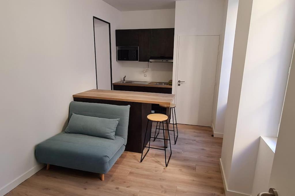 Posezení v ubytování Appartement neuf au cœur de La Rochelle
