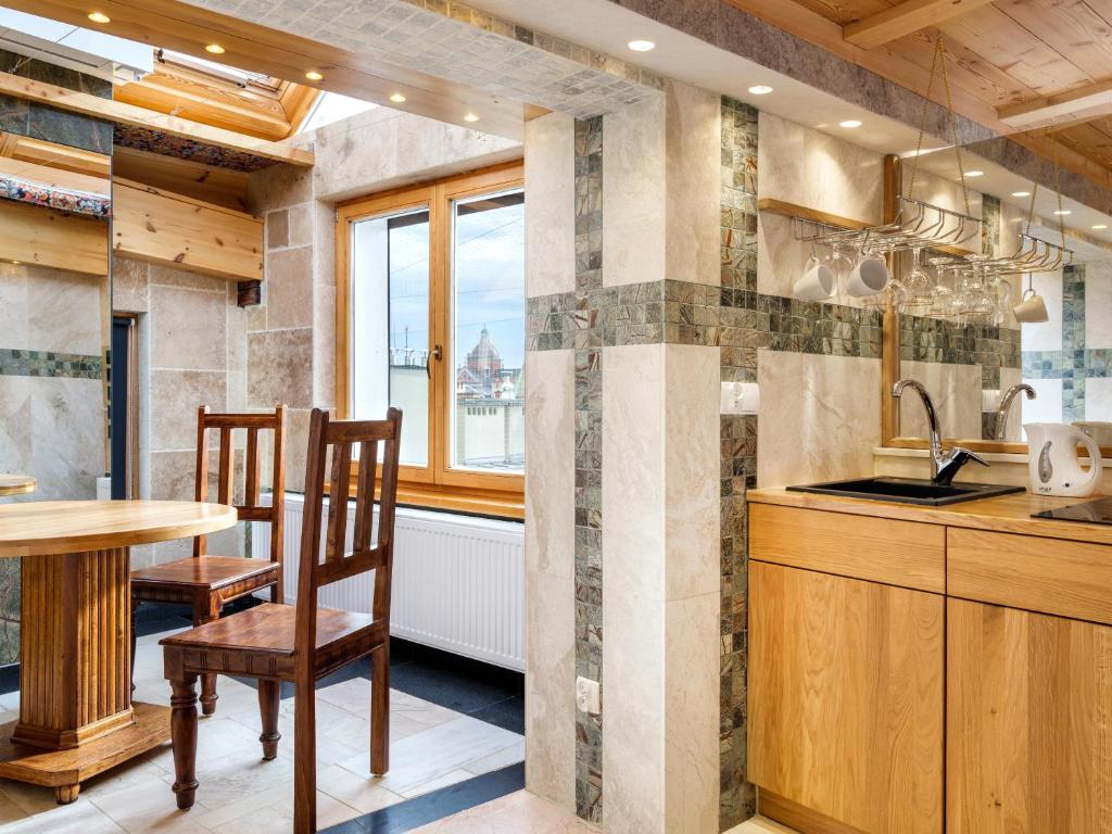 Aparthotel Stare Miasto - Resim 35