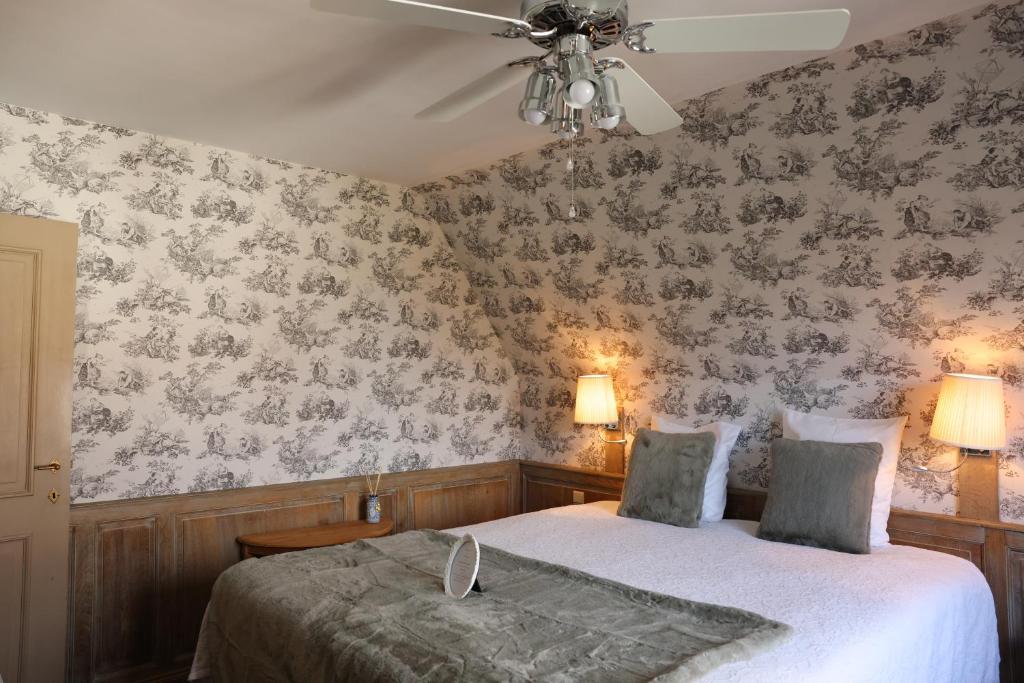 Postel nebo postele na pokoji v ubytování Hotel Biskajer by CW Hotel Collection - Adults Only