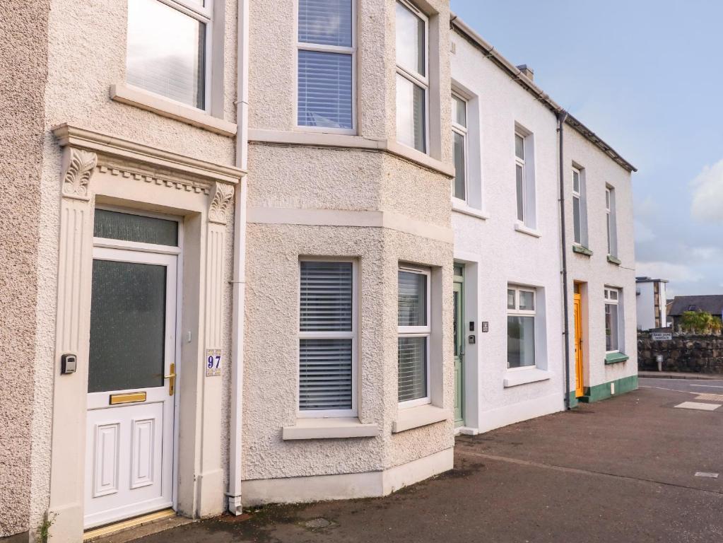 Holiday home 97 Causeway Street, Portrush, UK