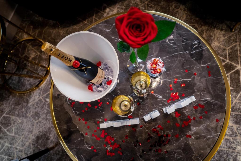 HOTEL EUROPA italokat is kínál