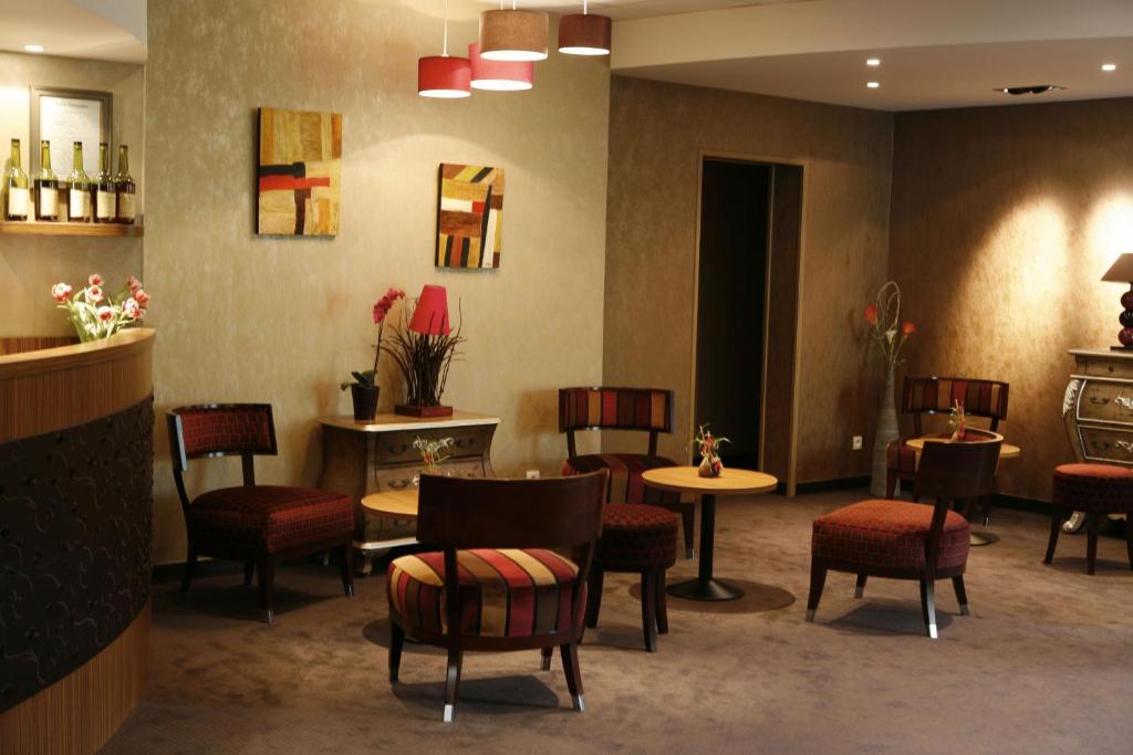 Posezení v ubytování Hôtel Normandie Spa