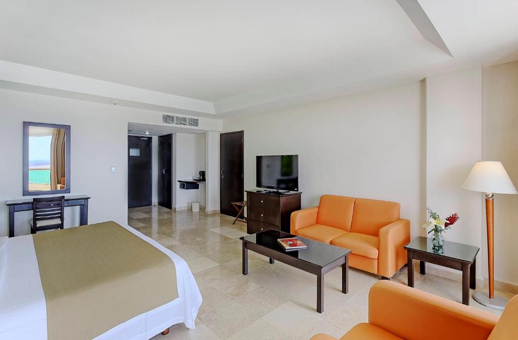 Holiday Inn Campeche by IHG - Premium King Room